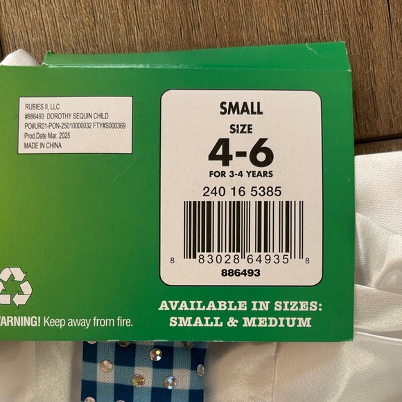 New-The Wizard of Oz Blue and White Checkered Dorothy Costume (small 4-6yrs) - Picture 3 of 6
